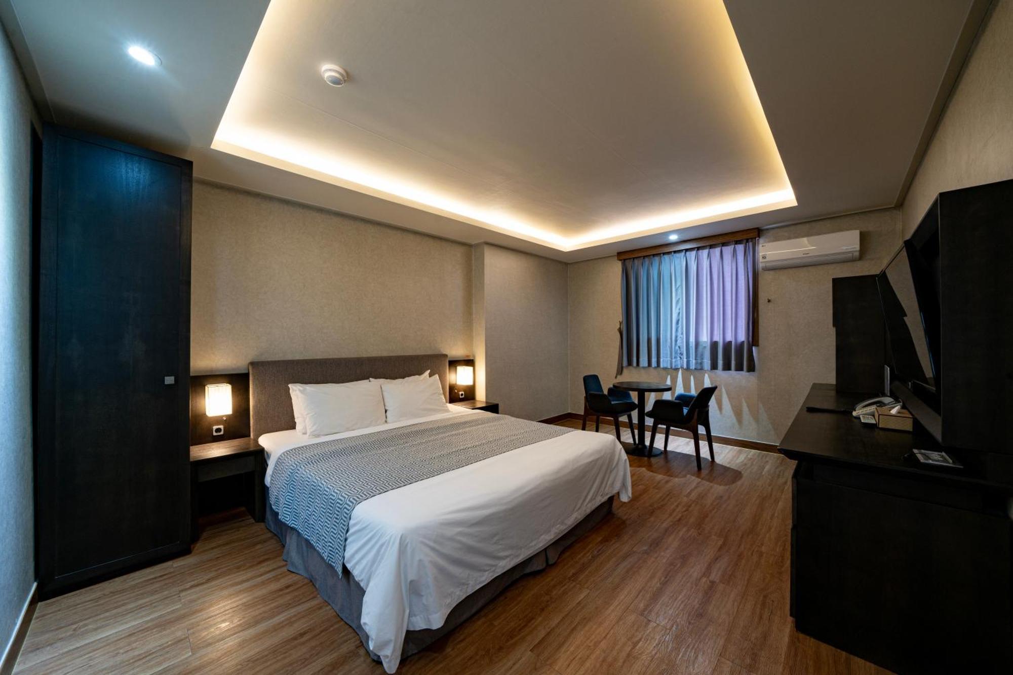 I-Check Hyunjin Hotel ทงเฮ ภายนอก รูปภาพ