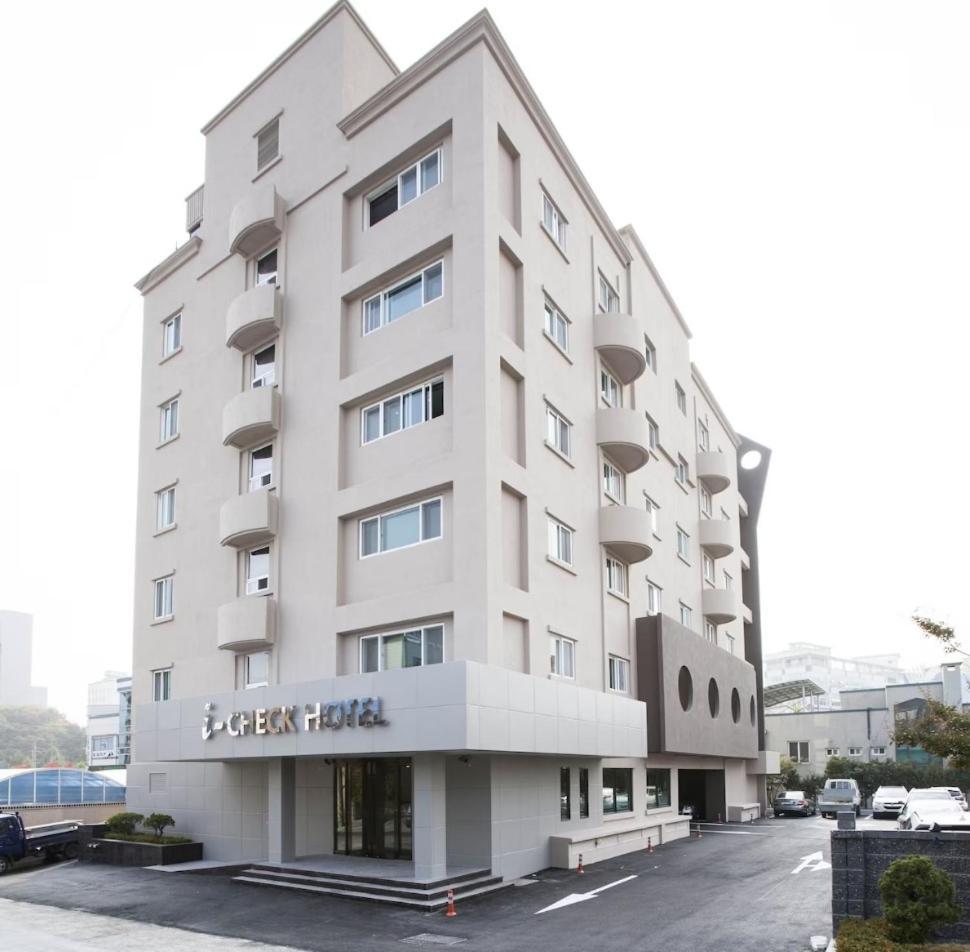 I-Check Hyunjin Hotel ทงเฮ ภายนอก รูปภาพ