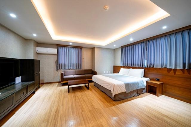 I-Check Hyunjin Hotel ทงเฮ ภายนอก รูปภาพ