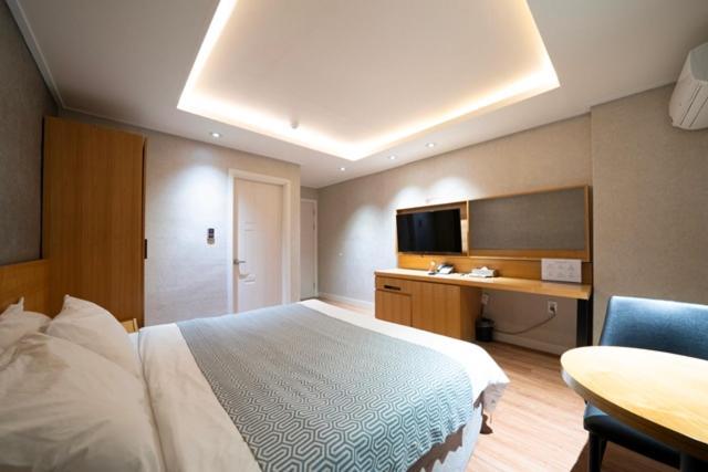 I-Check Hyunjin Hotel ทงเฮ ภายนอก รูปภาพ