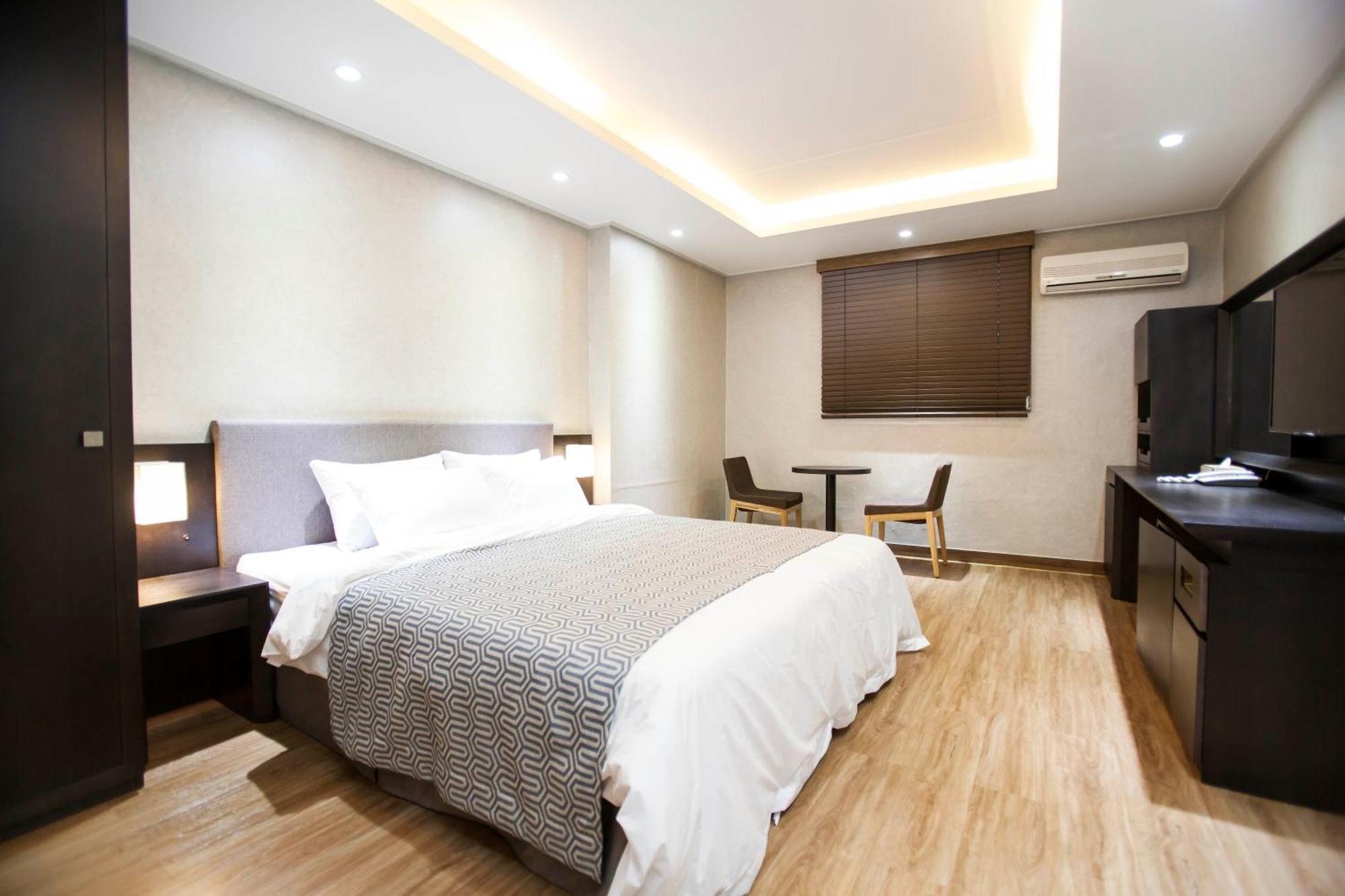 I-Check Hyunjin Hotel ทงเฮ ภายนอก รูปภาพ